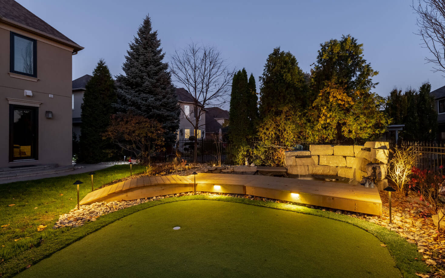 backyard landscape etobicoke